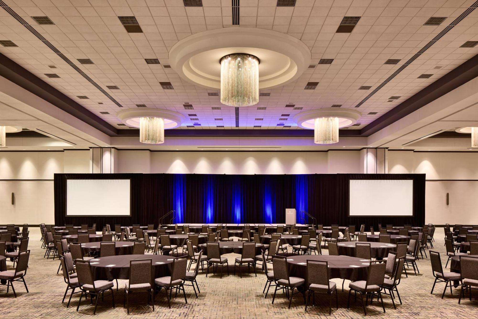 Renaissance Phoenix Glendale Hotel & Conference Center Exterior photo