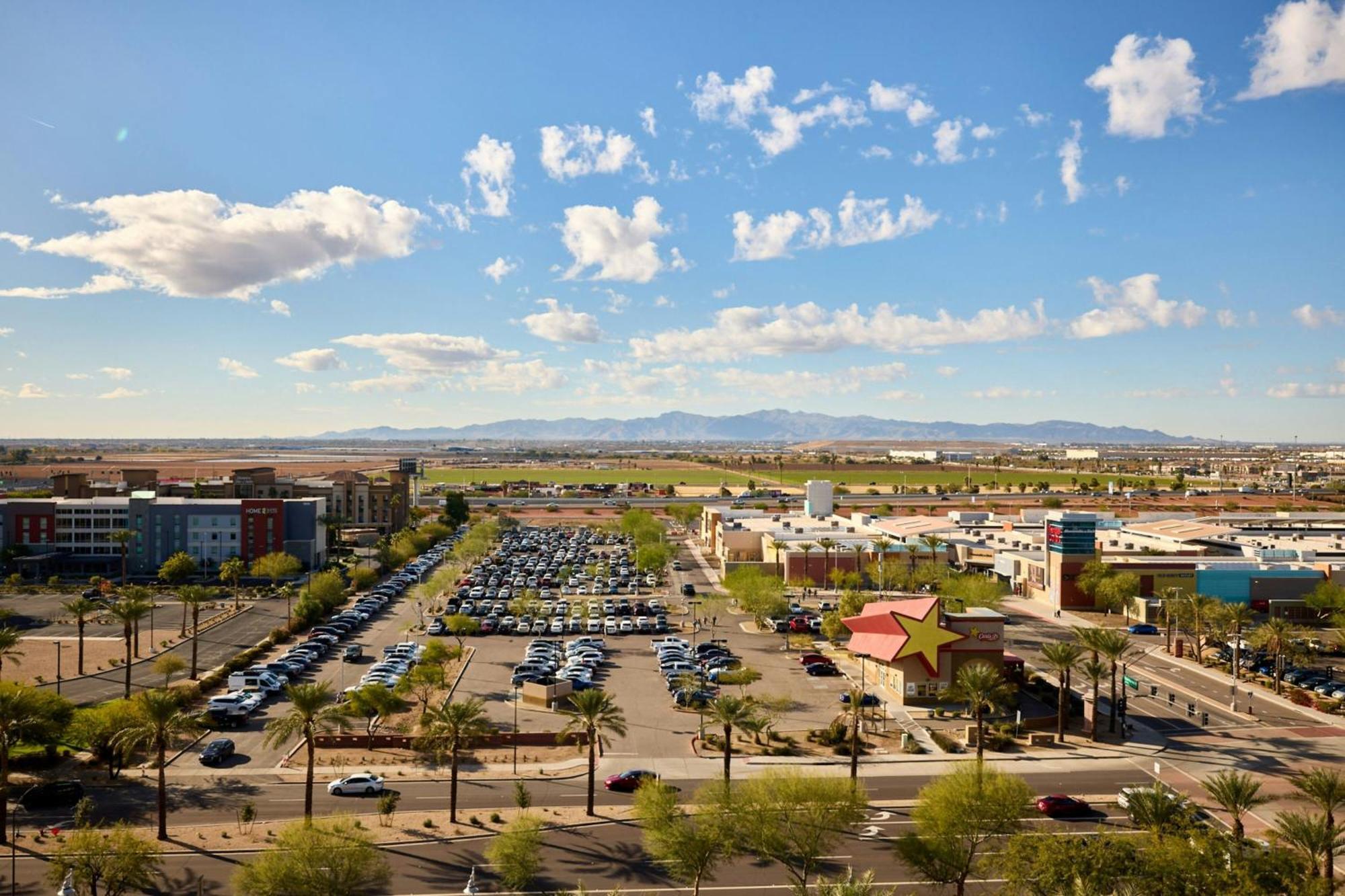 Renaissance Phoenix Glendale Hotel & Conference Center Exterior photo