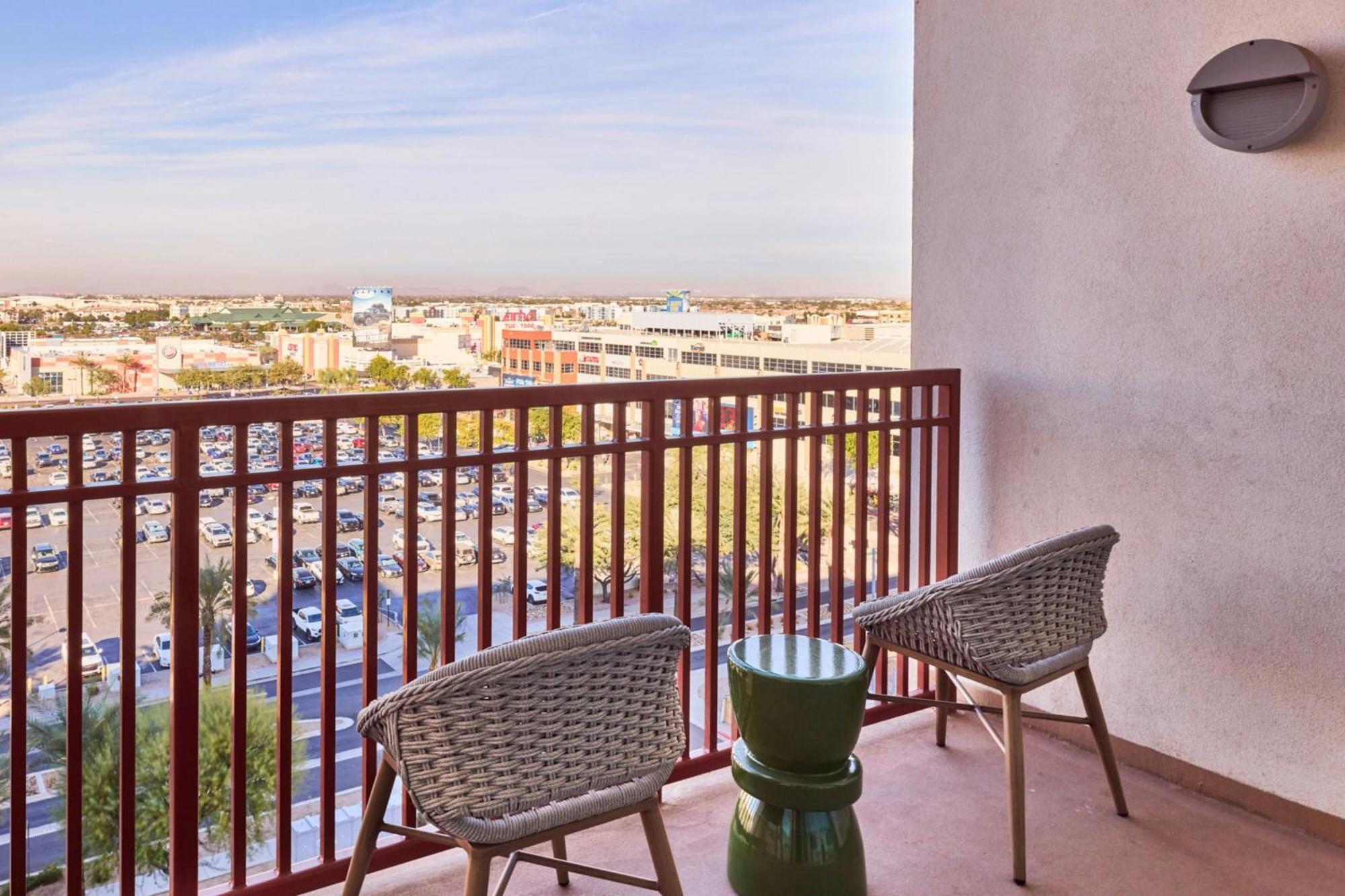 Renaissance Phoenix Glendale Hotel & Conference Center Exterior photo